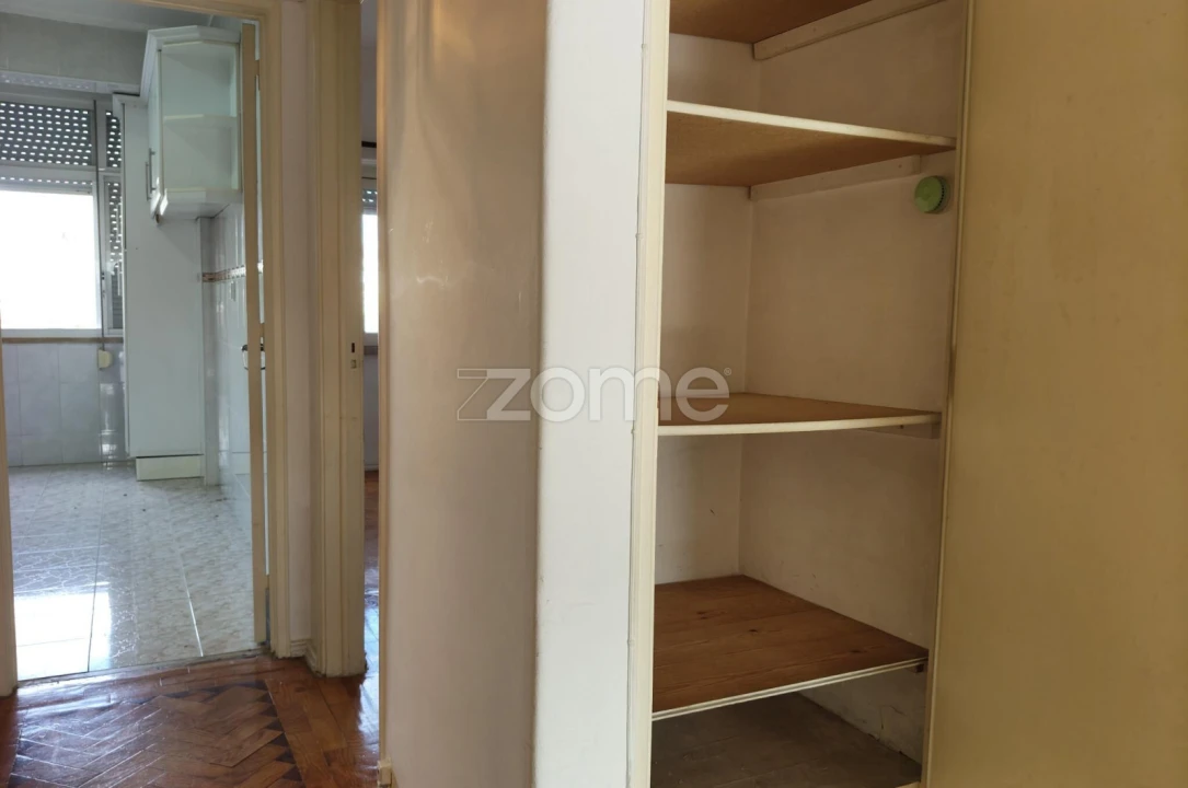 Apartamento T2 para Venda em Águas Livres Foto 7