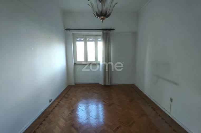 Apartamento T2 para Venda em Águas Livres Foto 8