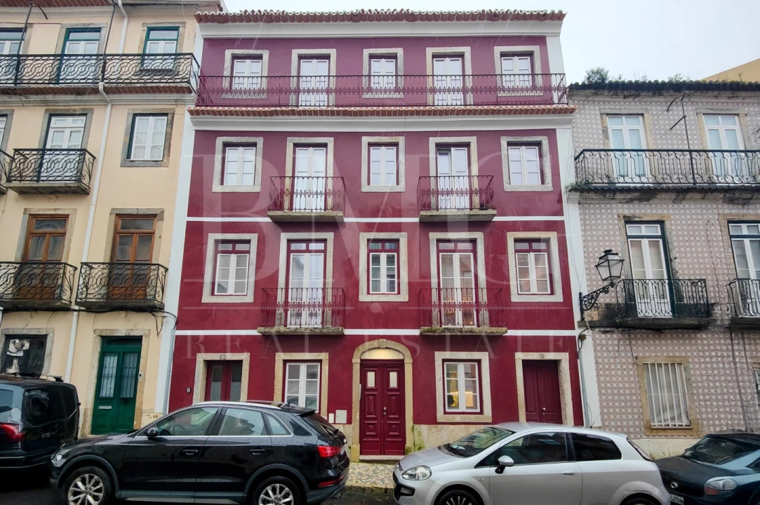 Apartamento T1 para Arrendamento em Misericórdia Foto 23