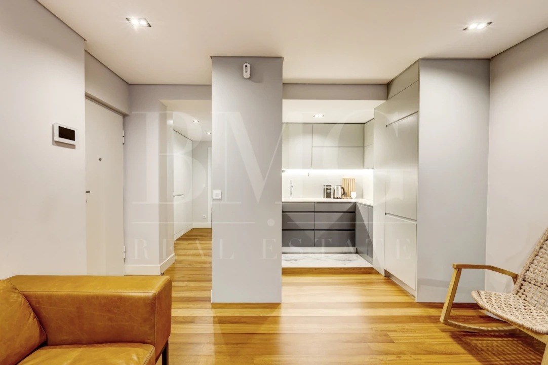 Apartamento T1 para Arrendamento em Misericórdia Foto 10