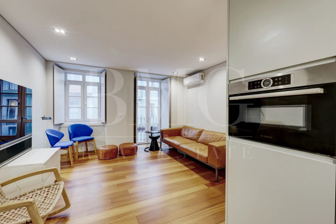 Apartamento T1 para Arrendamento em Misericórdia Foto 1