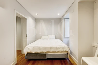 Apartamento T1 para Arrendamento em Misericórdia