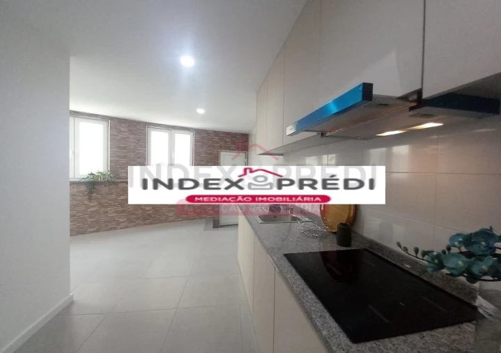 Apartamento T2 para Venda em Águeda e Borralha Foto 1