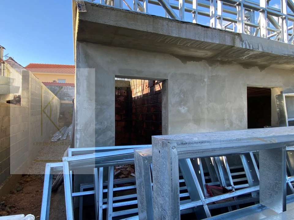 Moradia T3 para Venda em Feitosa Foto 10