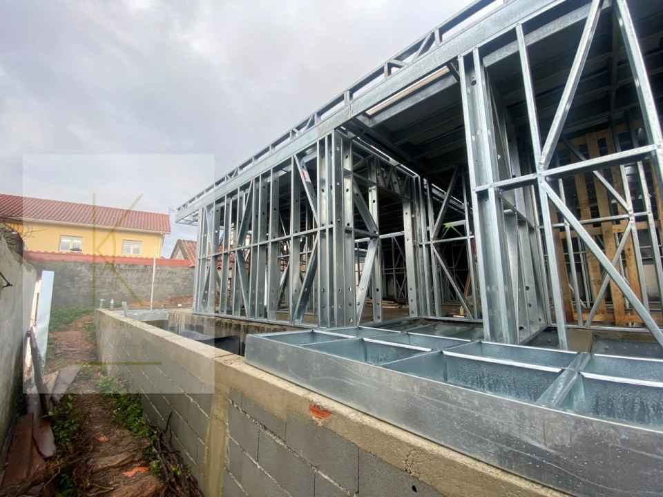 Moradia T3 para Venda em Feitosa Foto 25