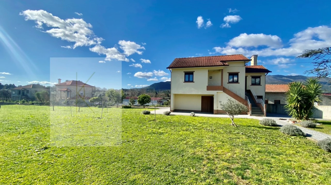 Moradia T3 para Venda em Cabração e Moreira do Lima Foto 44