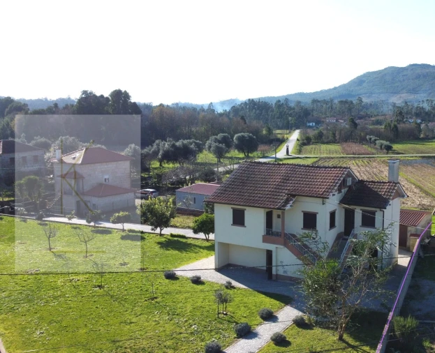 Moradia T3 para Venda em Cabração e Moreira do Lima Foto 6