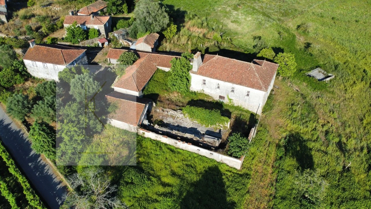 Quinta T4 para Venda em Fontão Foto 3