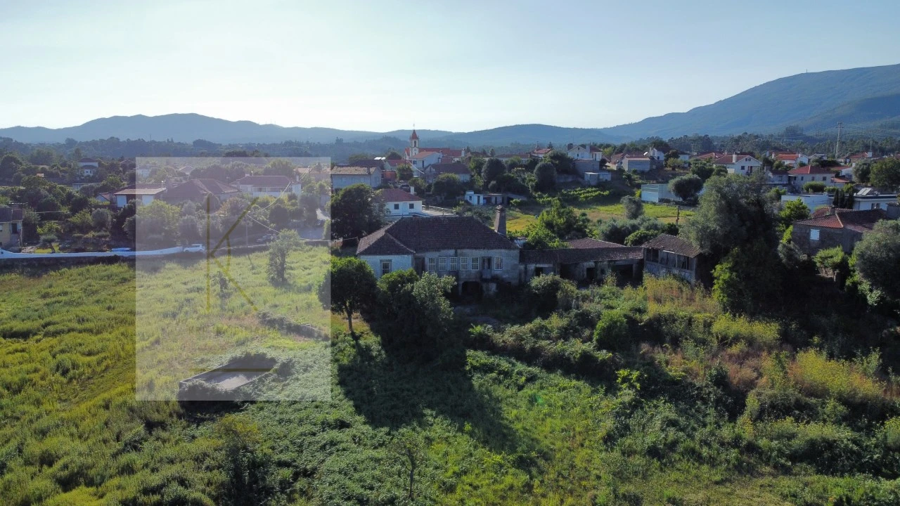 Quinta T4 para Venda em Fontão Foto 15