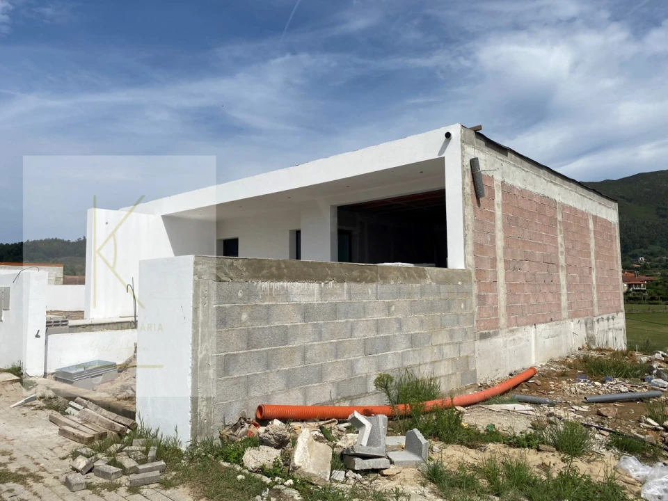 Moradia T4 para Venda em Cabração e Moreira do Lima Foto 5
