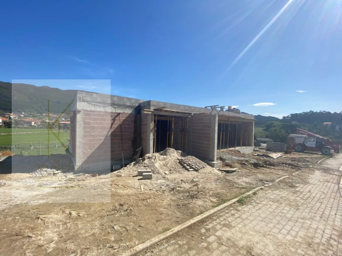 Moradia T4 para Venda em Cabração e Moreira do Lima Foto 12