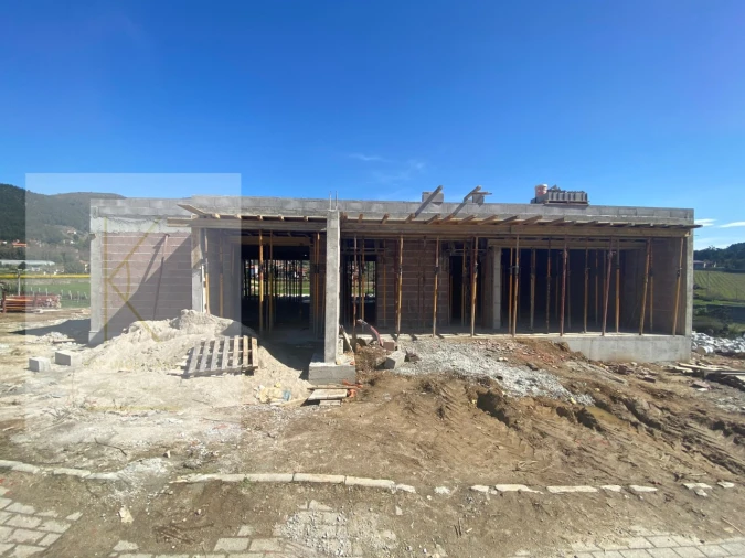 Moradia T4 para Venda em Cabração e Moreira do Lima Foto 13