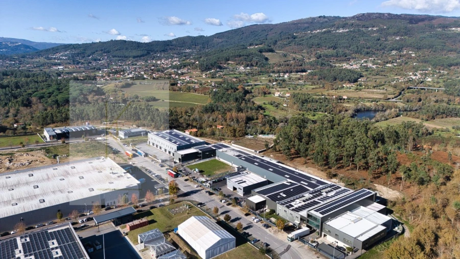 Negócio para Cedência de Quotas em Gemieira Foto 32