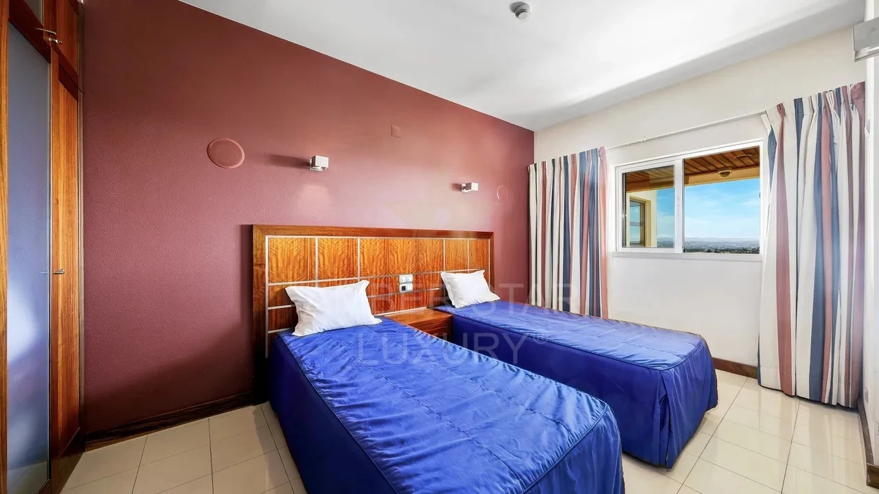 Apartamento T1 para Venda em Albufeira e Olhos de Água Foto 8