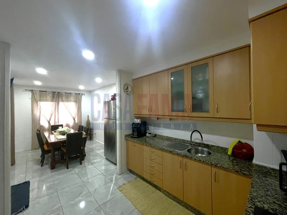Apartamento T3 para Venda em Póvoa de Varzim, Beiriz e Argivai Foto 4