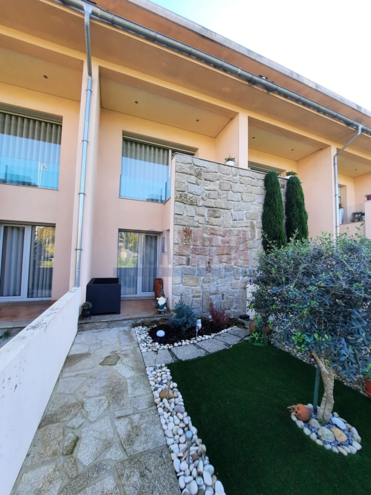 Moradia T3 para Venda em Avidos e Lagoa Foto 8