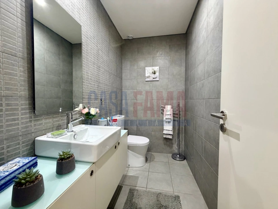 Moradia T3 para Venda em Avidos e Lagoa Foto 17