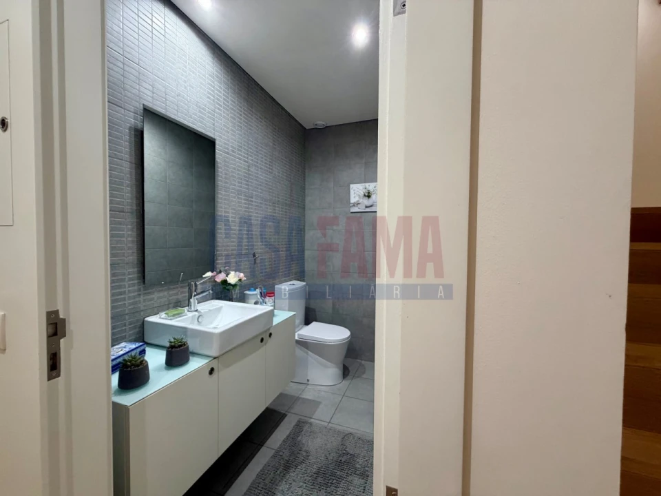 Moradia T3 para Venda em Avidos e Lagoa Foto 18