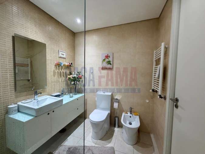 Moradia T3 para Venda em Avidos e Lagoa Foto 26