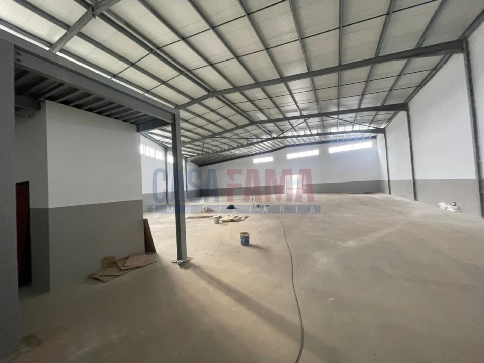 Armazém para Venda em Santo Tirso, Couto (Santa Cristina e São Miguel) e Burgães Foto 8