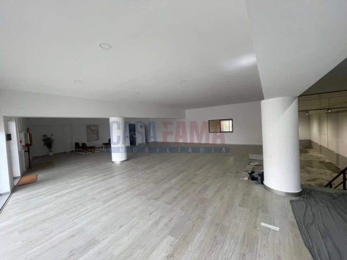 Armazém para Venda em Santo Tirso, Couto (Santa Cristina e São Miguel) e Burgães Foto 7