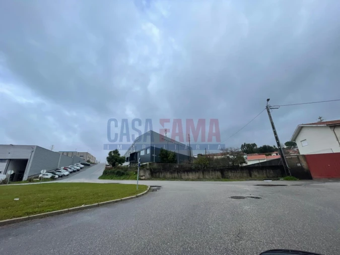 Armazém para Venda em Santo Tirso, Couto (Santa Cristina e São Miguel) e Burgães Foto 18