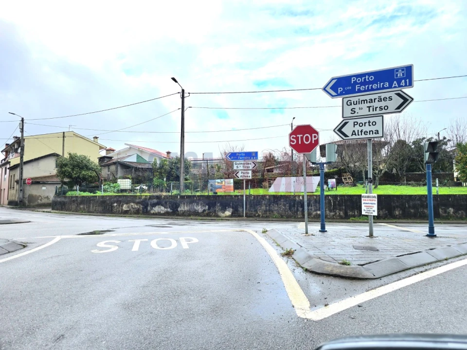 Moradia T2 para Venda em Agrela Foto 22