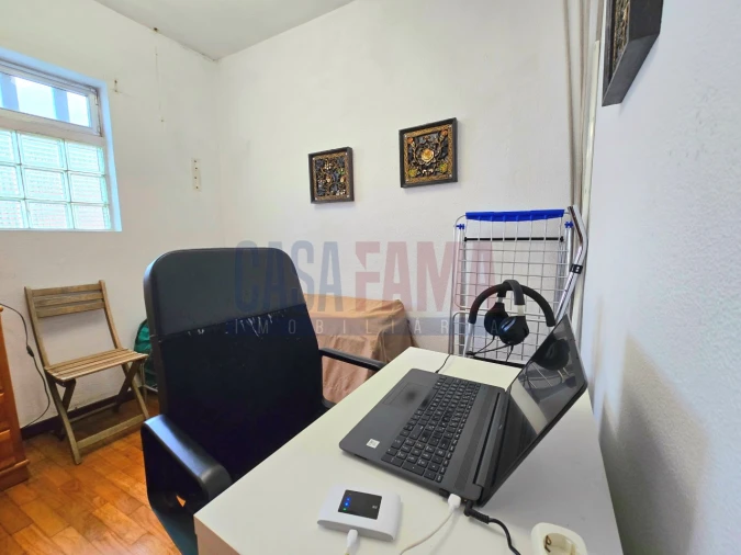 Moradia T2 para Venda em Agrela Foto 14