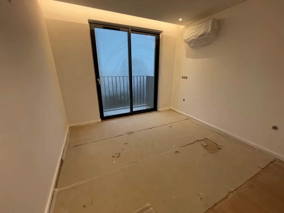 Apartamento T2 para Venda em Mafamude e Vilar do Paraíso Foto 6