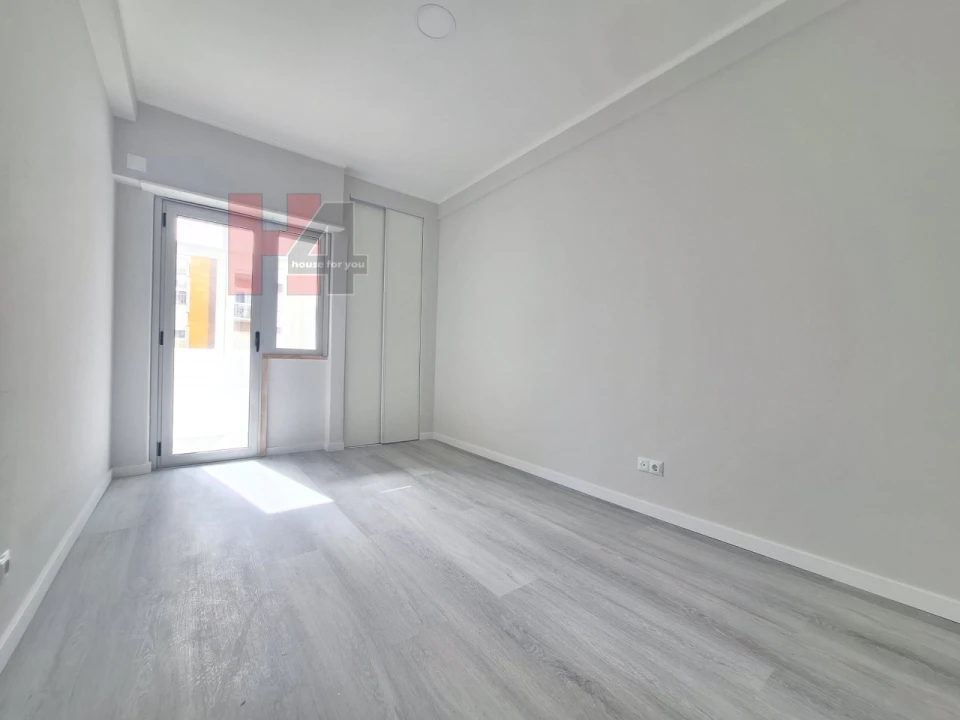 Apartamento T2 para Venda em Oeiras e São Julião da Barra, Paço de Arcos e Caxias Foto 17