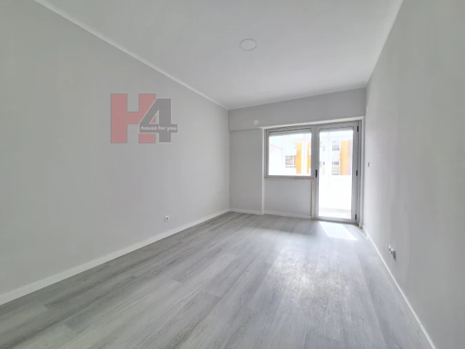 Apartamento T2 para Venda em Oeiras e São Julião da Barra, Paço de Arcos e Caxias Foto 30