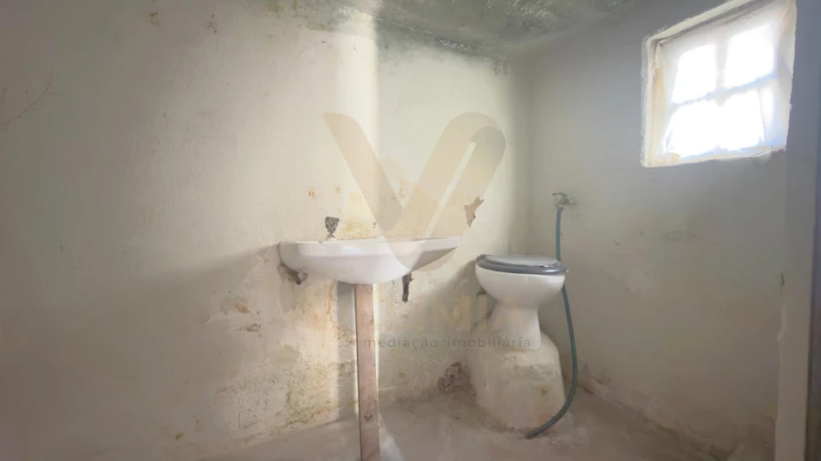 Moradia T1 para Venda em Fontão Foto 11