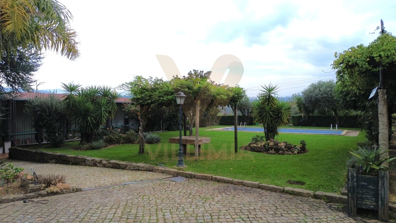 Quinta T6 para Venda em Correlhã Foto 11