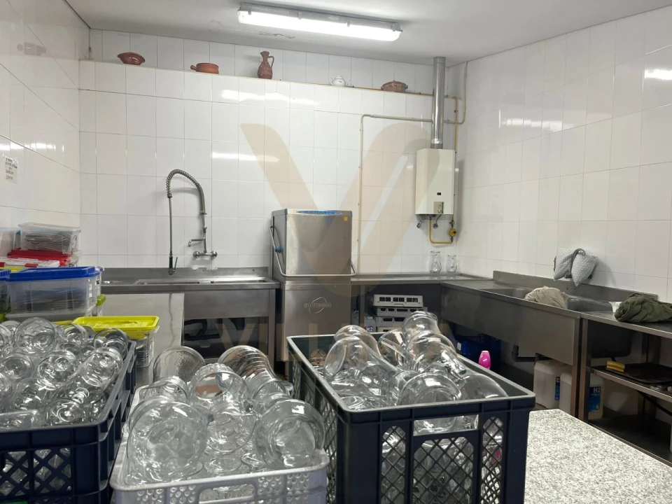 Quinta T6 para Venda em Correlhã Foto 43