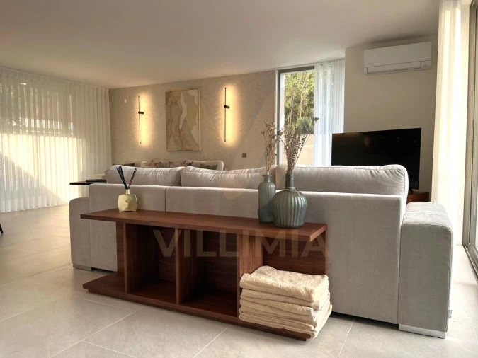 Moradia T4 para Venda em Fornelos e Queijada Foto 24