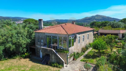 Quinta T5 para Venda em Santa Comba
