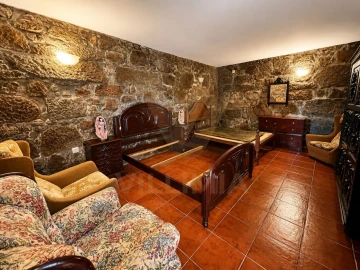 Quinta T5 para Venda em Santa Comba