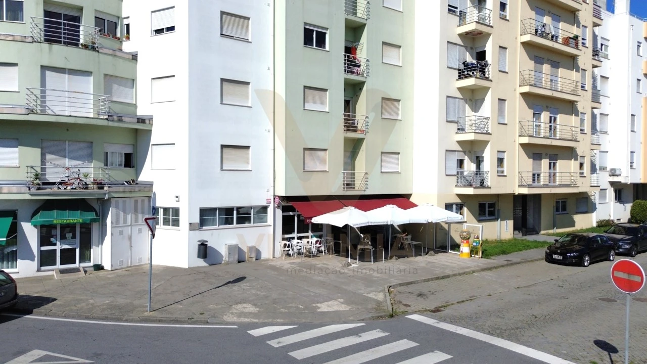 Negócio para Venda em Santa Maria Maior e Monserrate e Meadela Foto 2