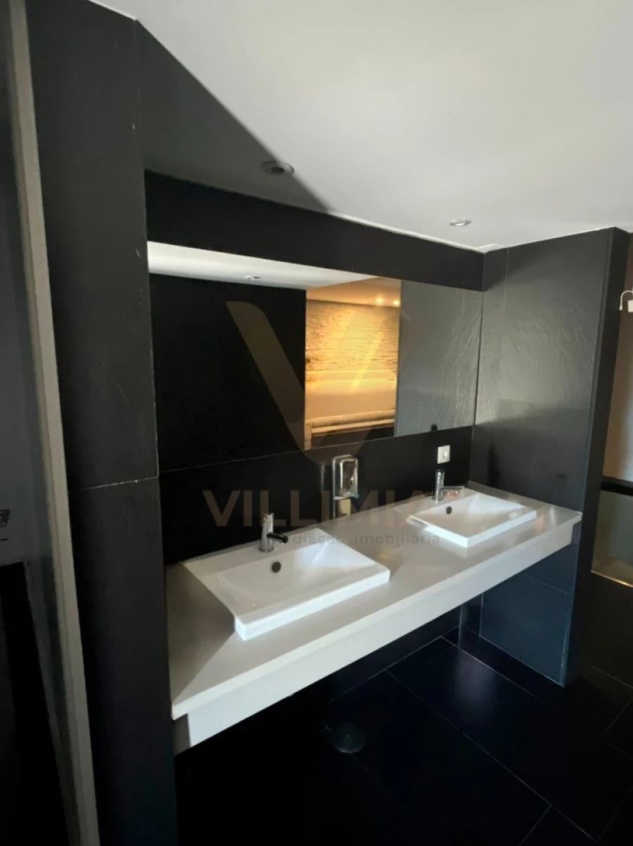 Moradia T5 para Venda em Fontão Foto 41