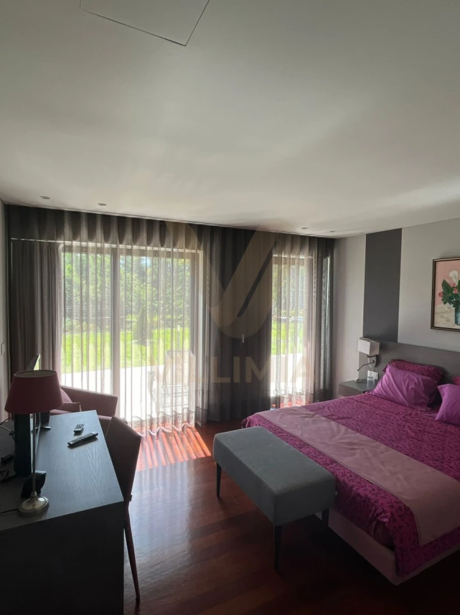 Moradia T5 para Venda em Fontão Foto 25