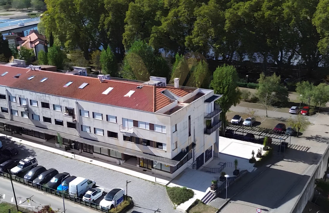 Apartamento T4 para Venda em Arca e Ponte de Lima Foto 1