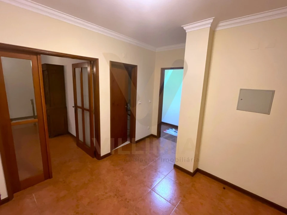 Apartamento T4 para Venda em Arca e Ponte de Lima Foto 4