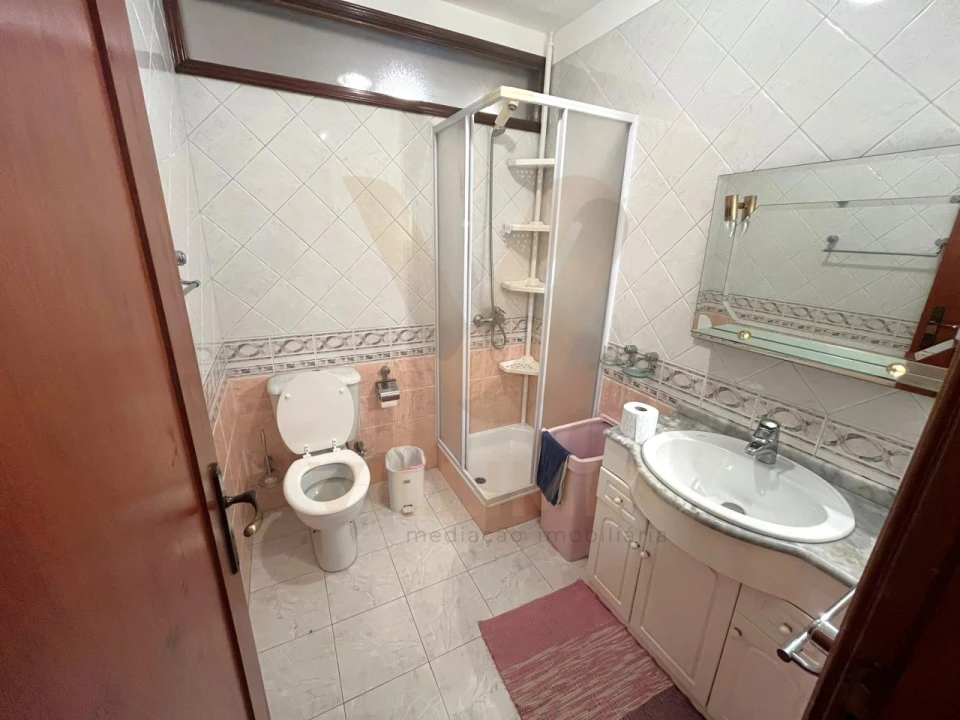 Apartamento T4 para Venda em Arca e Ponte de Lima Foto 14