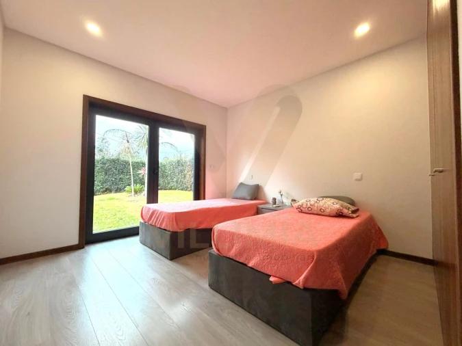 Moradia T3 para Venda em Fornelos e Queijada Foto 18