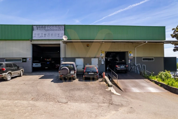 Armazém para Venda em Arcozelo Foto 6