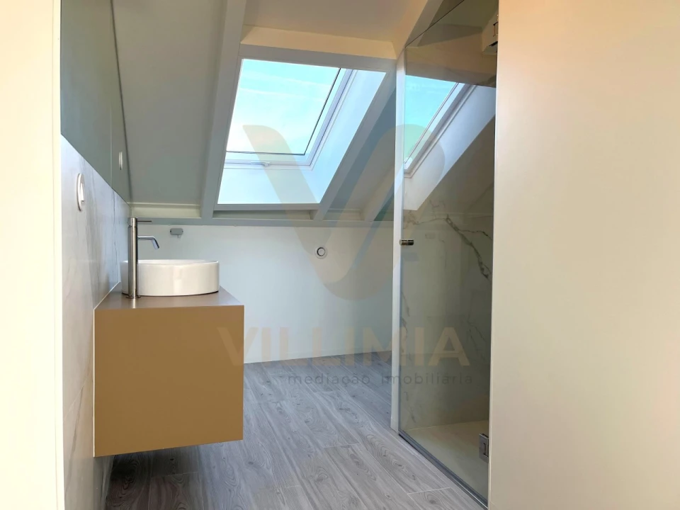 Apartamento T2 para Venda em Santa Maria Maior e Monserrate e Meadela Foto 20