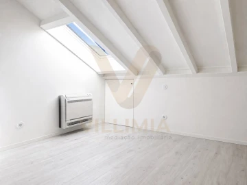 Apartamento T2 para Venda em Santa Maria Maior e Monserrate e Meadela