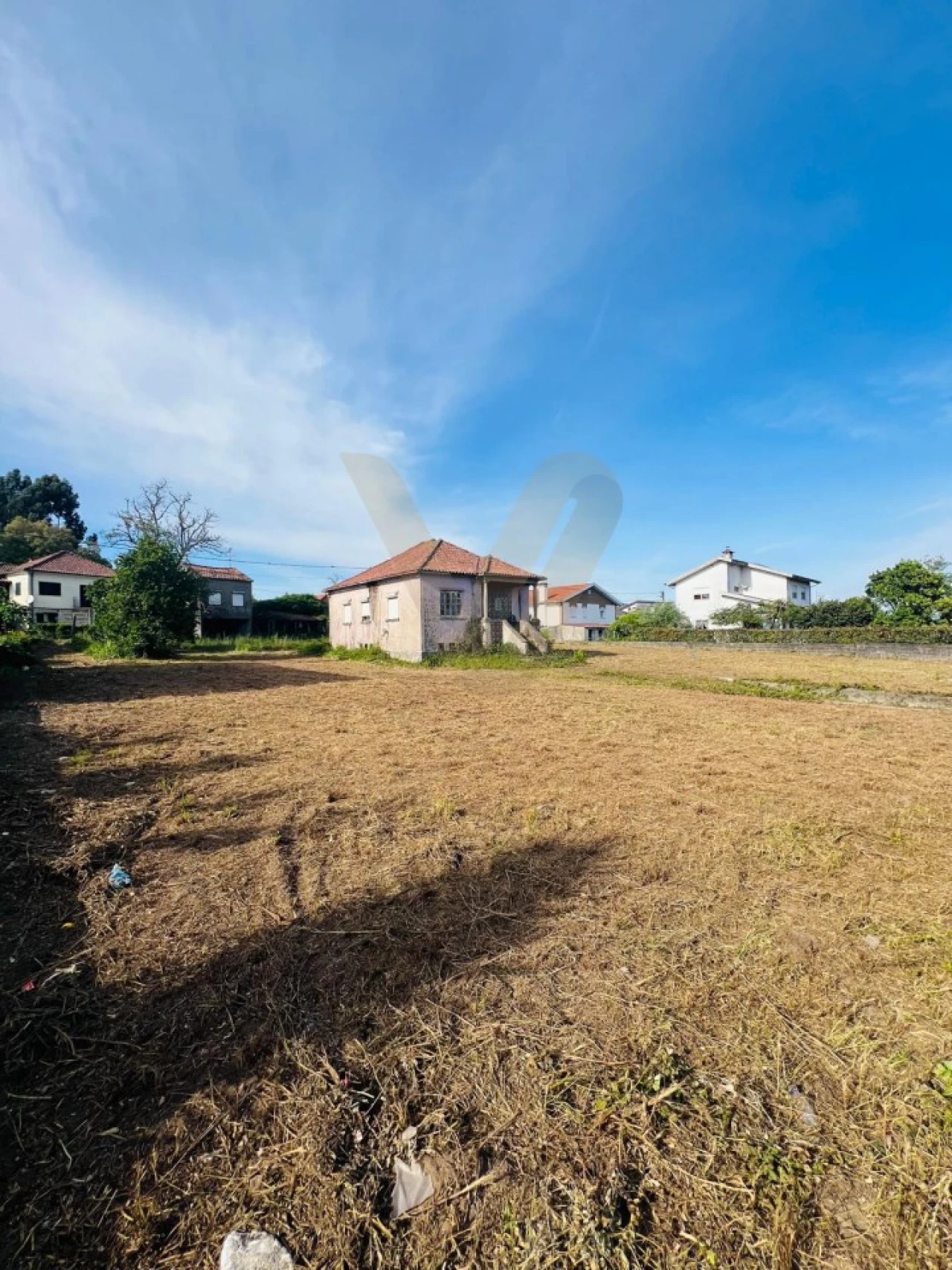 Terreno para Venda em Arcozelo Foto 1