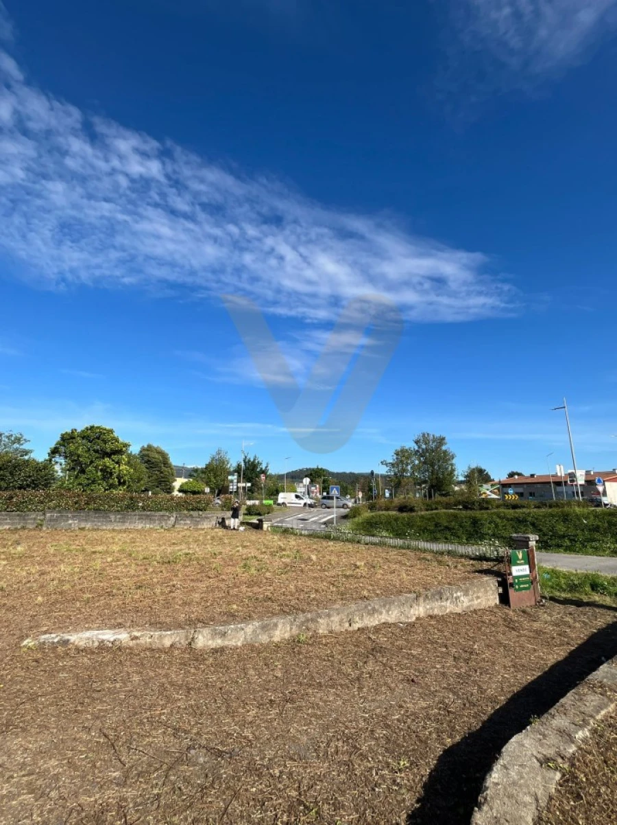 Terreno para Venda em Arcozelo Foto 7