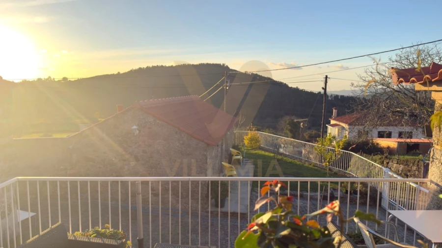 Moradia T1 para Venda em Labrujó, Rendufe e Vilar do Monte Foto 6